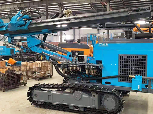 潛孔鉆車(chē) 潛孔鉆車(chē)